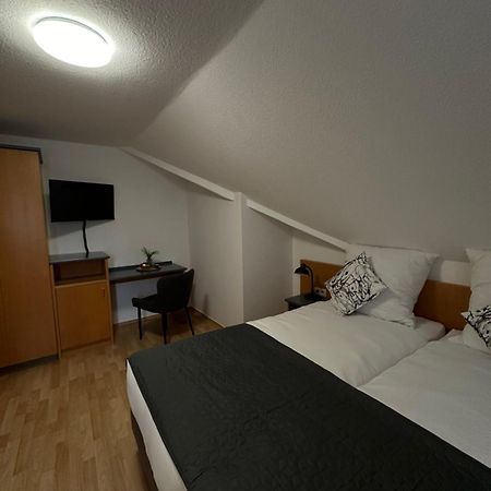 Hotel Restaurant Haus Odendahl Кёльн Экстерьер фото